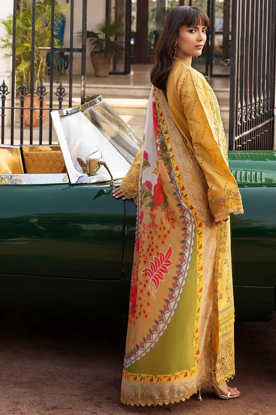 Unstitched 3PC dhannak Chickenkari Embroidered Suit