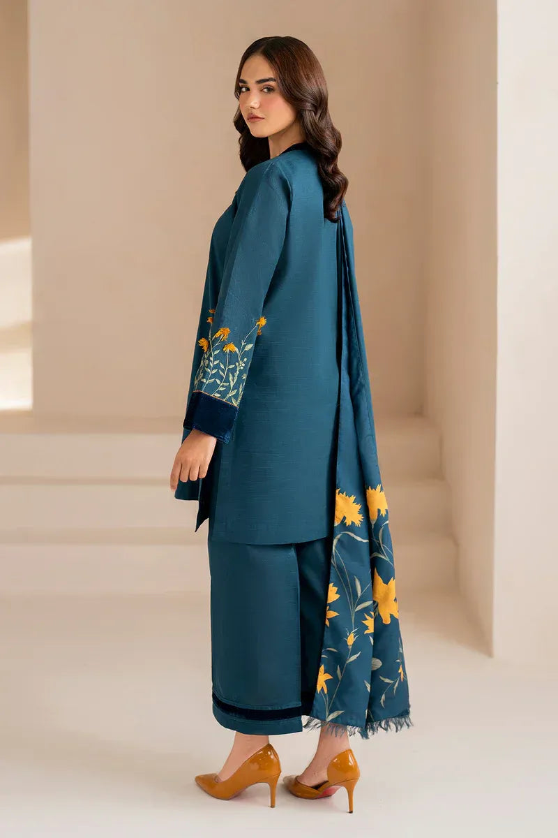 Baroque Winter 3pcs embroidered Dhanak Suite